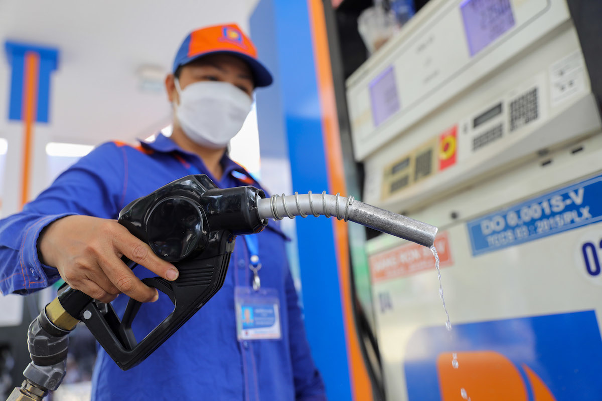 Giá xăng ngày 03/7/2025 Giá xăng ngày 03/7/2025 được điều chỉnh giảm