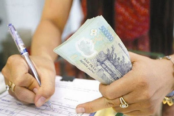 Quy định về việc trả lương đối với công chức bị tạm giam, cấm đi khỏi nơi cư trú Quy định về việc trả lương đối với công chức bị tạm giam, cấm đi khỏi nơi cư trú