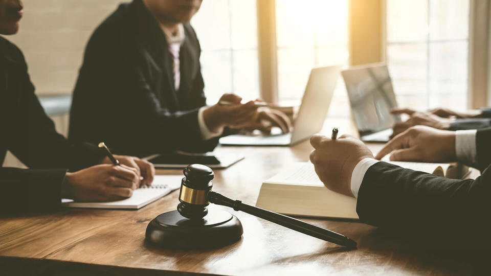 Mẫu giấy đề nghị đăng ký hoạt động của văn phòng luật sư Mẫu giấy đề nghị đăng ký hoạt động của văn phòng luật sư