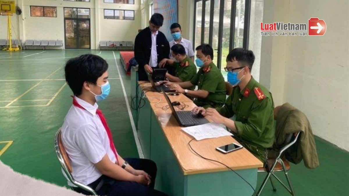 thủ tục cấp thẻ Căn cước cho người từ đủ 14 tuổi trở lên từ 01/7/2025 thủ tục cấp thẻ Căn cước cho người từ đủ 14 tuổi trở lên từ 01/7/2025