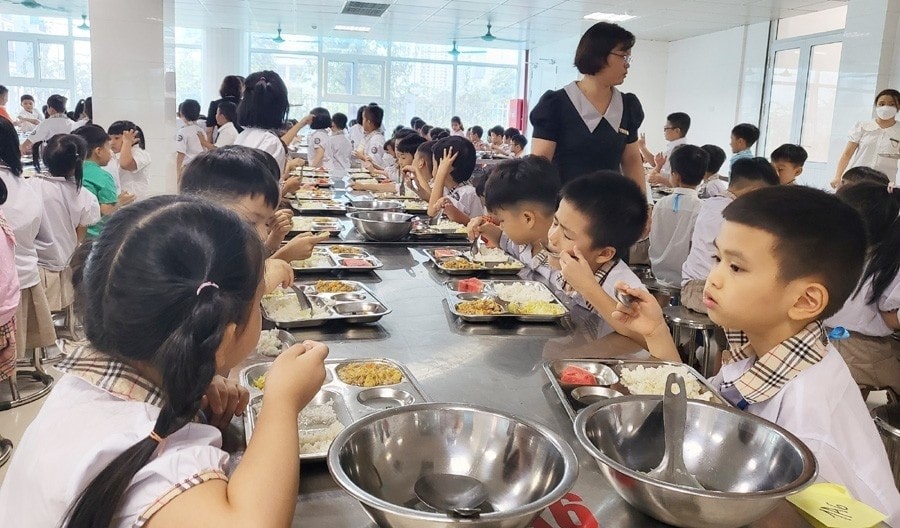 Mẫu đơn đề nghị hưởng chính sách học viên bán trú mới nhất