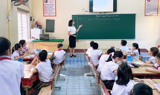 ký hợp đồng giảng dạy bổ sung giáo viên đ đảm bảo dạy 2 buổi/ngày ký hợp đồng giảng dạy bổ sung giáo viên đảm bảo dạy 2 buổi/ngày