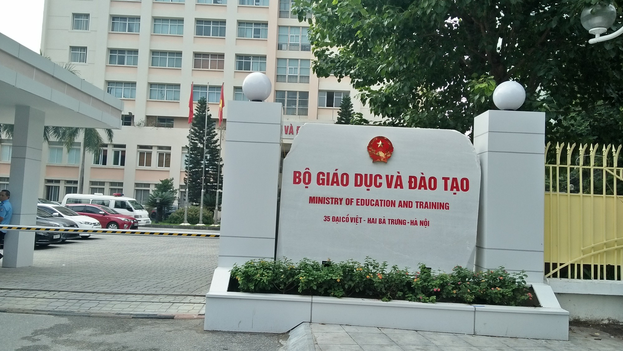 đơn vị sự nghiệp công lập trực thuộc Bộ Giáo dục và Đào tạo 65 đơn vị sự nghiệp công lập trực thuộc Bộ Giáo dục và Đào tạo từ 12/8/2025