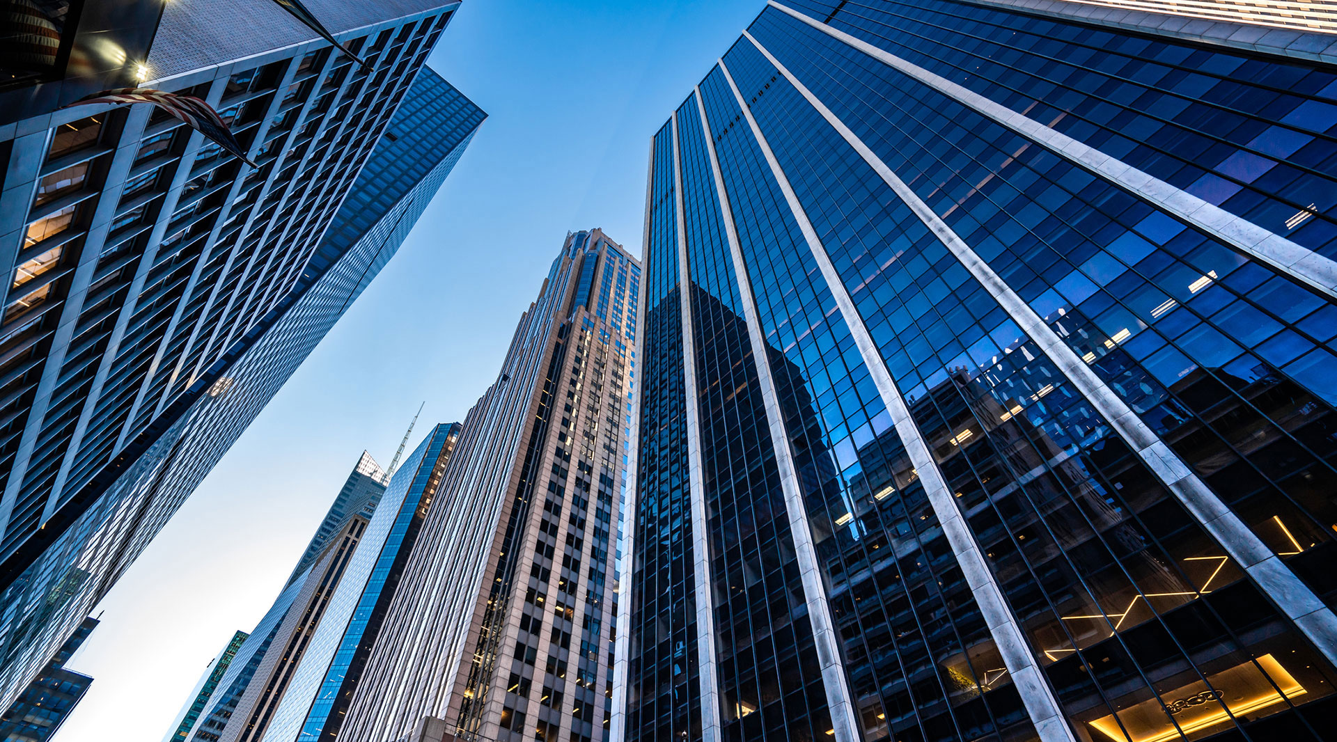 Regulations on charter capital and financial reporting