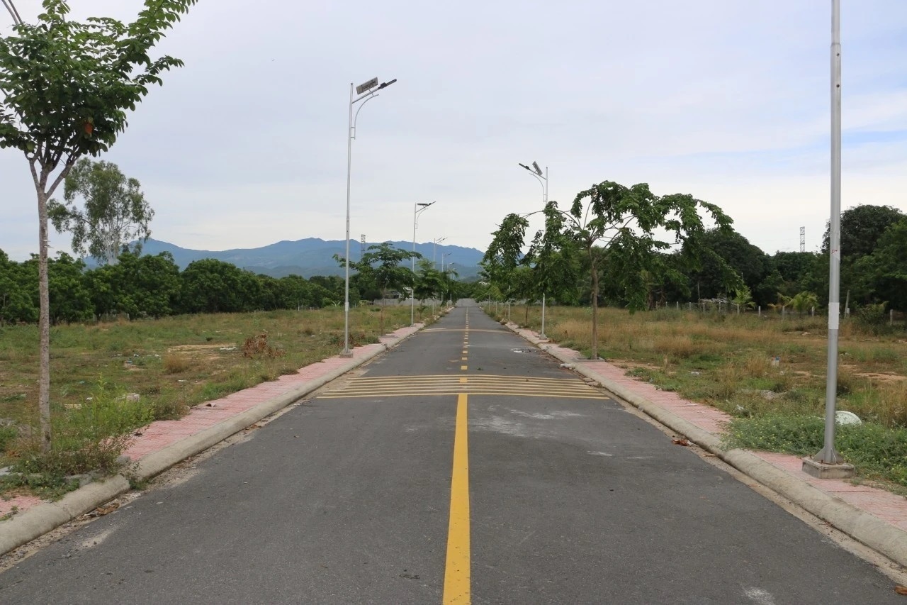 Dat-giao-trai-tham-quyen-thi-se-bi-thu-hoi