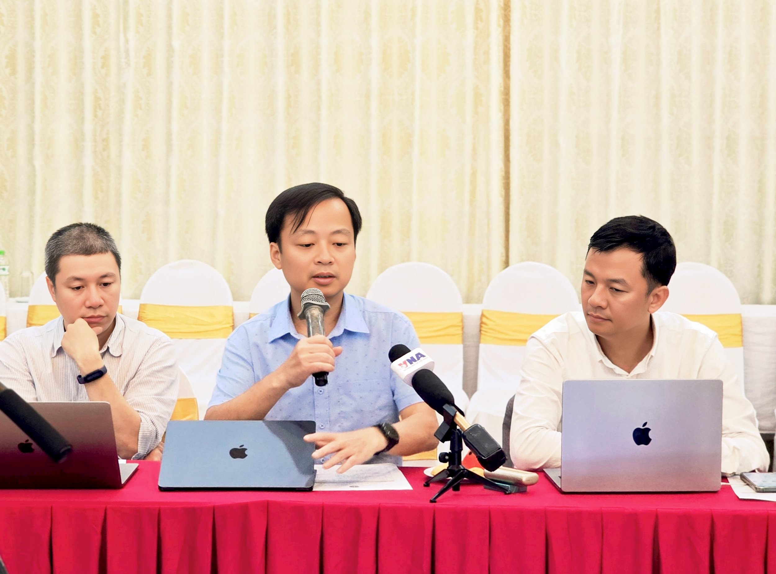 LuatVietnam tham gia Tọa đàm Về chuyển đổi số trong công tác phổ biến, giáo dục pháp luật