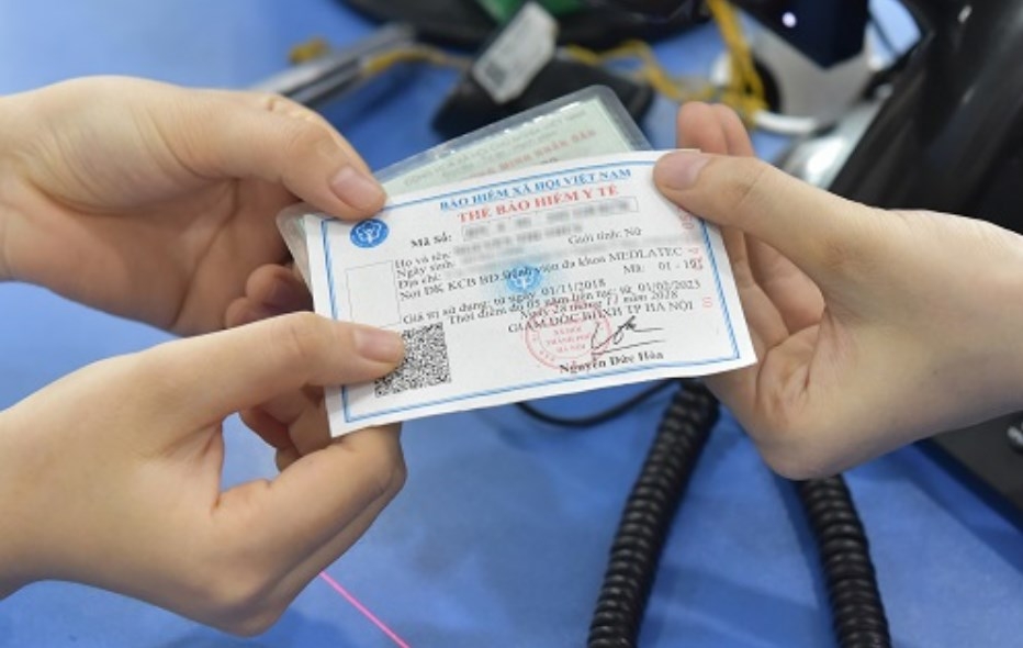 Đưa chỉ tiêu 100% HSSV tham gia BHYT vào tiêu chí đánh giá, thi đua Đưa chỉ tiêu 100% HSSV tham gia BHYT vào tiêu chí đánh giá, thi đua