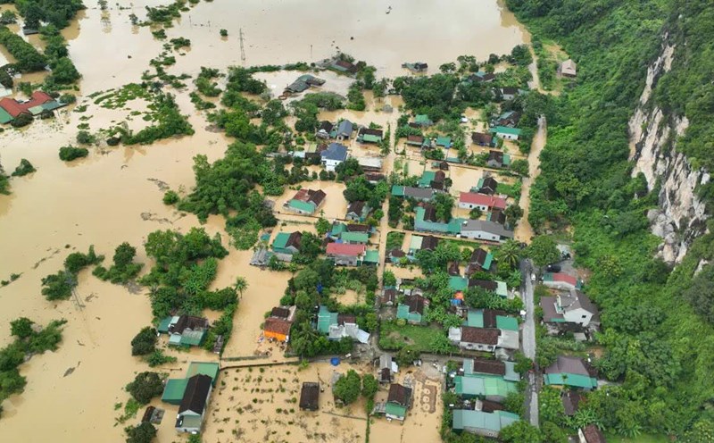 Chính sách hỗ trợ cho hộ, cá nhân kinh doanh bị ảnh hưởng do bão số 10, số 11 Chính sách hỗ trợ cho hộ, cá nhân kinh doanh bị ảnh hưởng do bão số 10, số 11