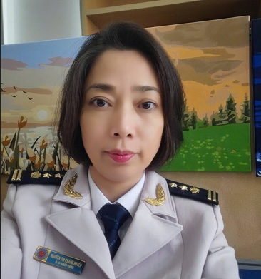 Diễn giả <br/>Nguyễn Thị Khánh Huyền