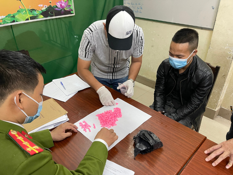 tong-hop-muc-xu-phat-vi-pham-hanh-chinh-ve-ma-tuy-theo-nghi-dinh-282-2025-nd-cp