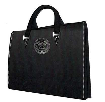 Thông tư 56/2020/TT-BCT của Bộ Công Thương về việc sửa đổi, bổ sung một số điều của Thông tư 32/2018/TT-BCT ngày 08/10/2018 của Bộ trưởng Bộ Công Thương quy định mẫu, quy cách, chế độ cấp phát, quản lý, sử dụng số hiệu, biển hiệu, phù hiệu, cờ hiệu, cấp hiệu, trang phục của lực lượng Quản lý thị trường