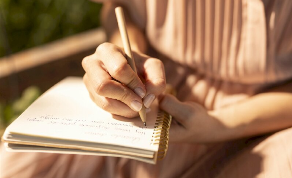 Mẫu Phiếu báo đảng viên ra khỏi Đảng mới nhất Mẫu Phiếu báo đảng viên ra khỏi Đảng mới nhất