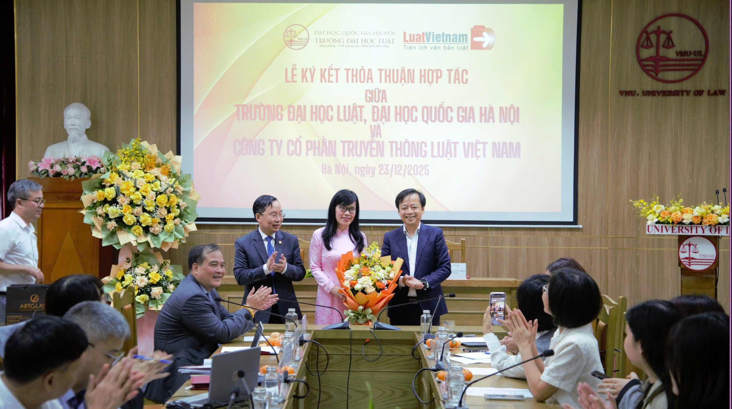 b8d9d2018f2c0072593d