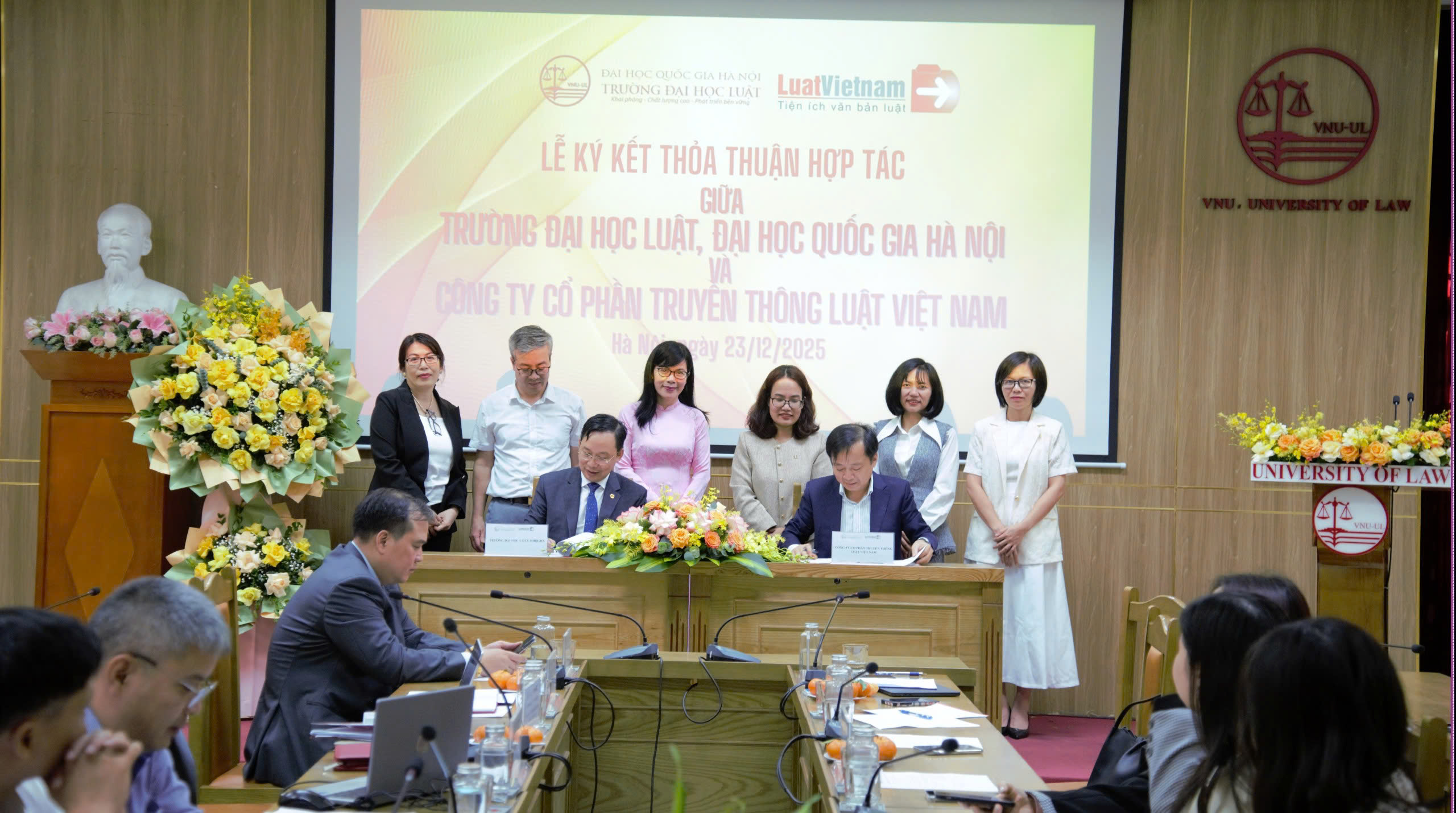 d16e856fd842571c0e53