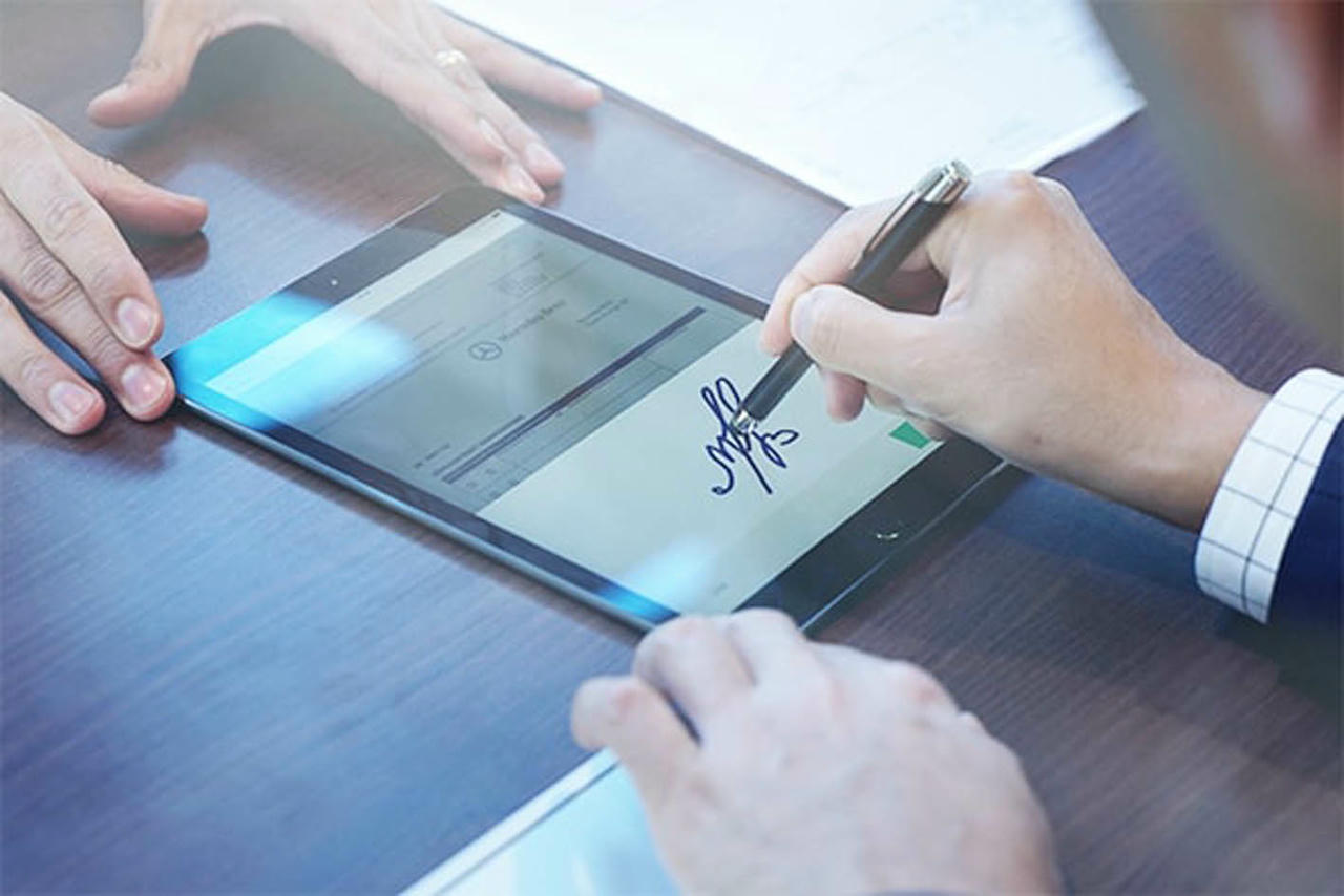 Hợp đồng lao động điện tử là gì? Điều kiện ký hợp đồng lao động điện tử Hợp đồng lao động điện tử là gì? Điều kiện ký hợp đồng lao động điện tử