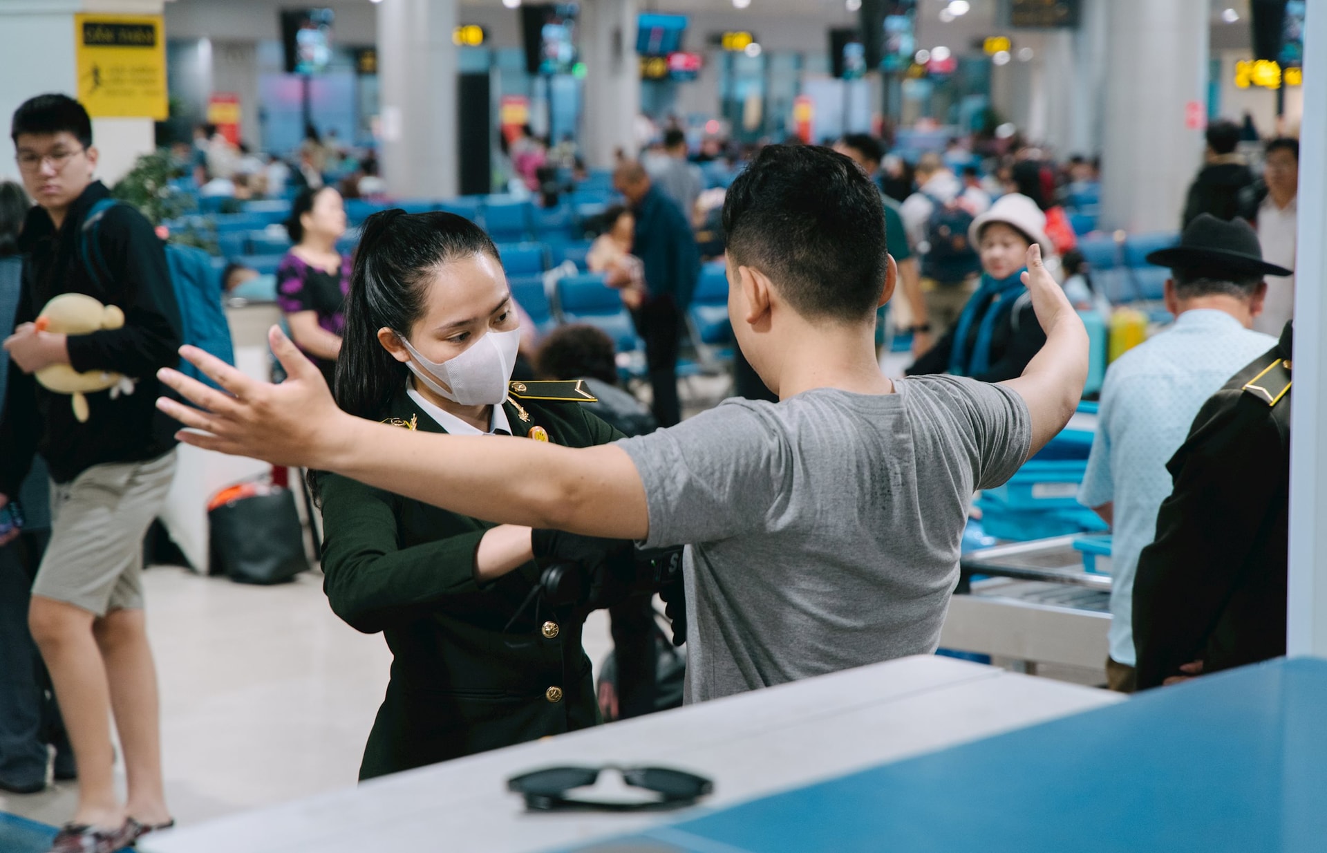 Persons on exit to face fines up to VND 50 million Persons on exit to face fines up to VND 50 million