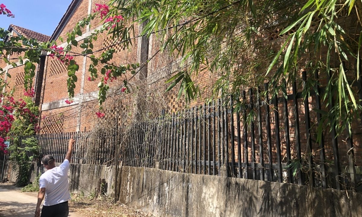 Tự ý vào nhà người khác: Mức phạt mới nhất 2026 Tự ý vào nhà người khác: Mức phạt mới nhất 2026