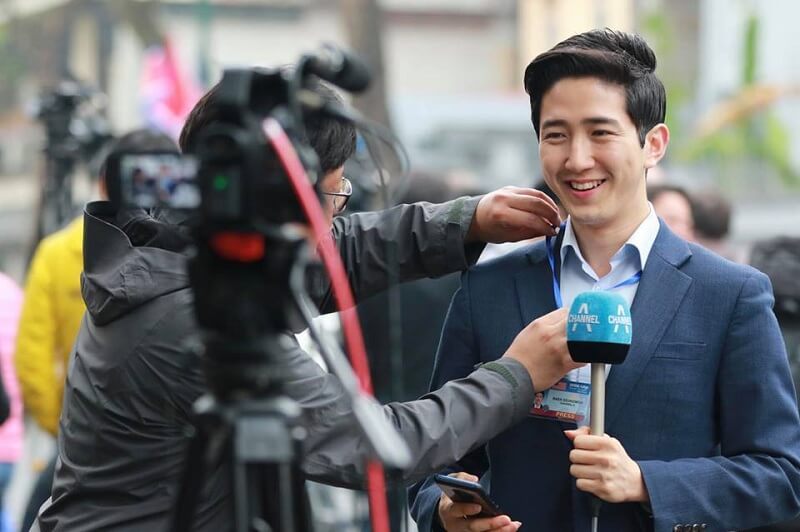 Vietnam issues new rules governing foreign media activities Vietnam issues new rules governing foreign media activities