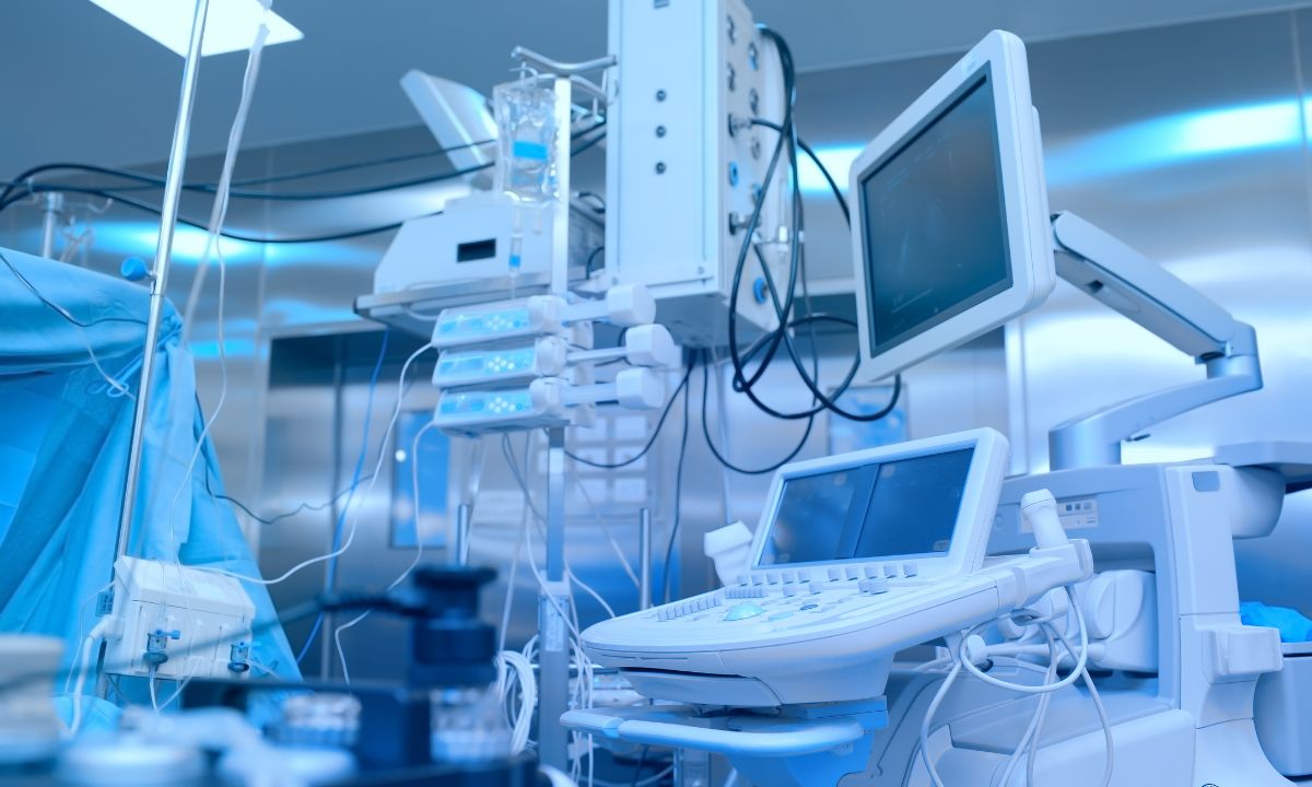 Giá niêm yết thiết bị y tế phải bao gồm thuế, phí, lệ phí và đầy đủ thông tin nhận diện Giá niêm yết thiết bị y tế phải bao gồm thuế, phí, lệ phí và đầy đủ thông tin nhận diện