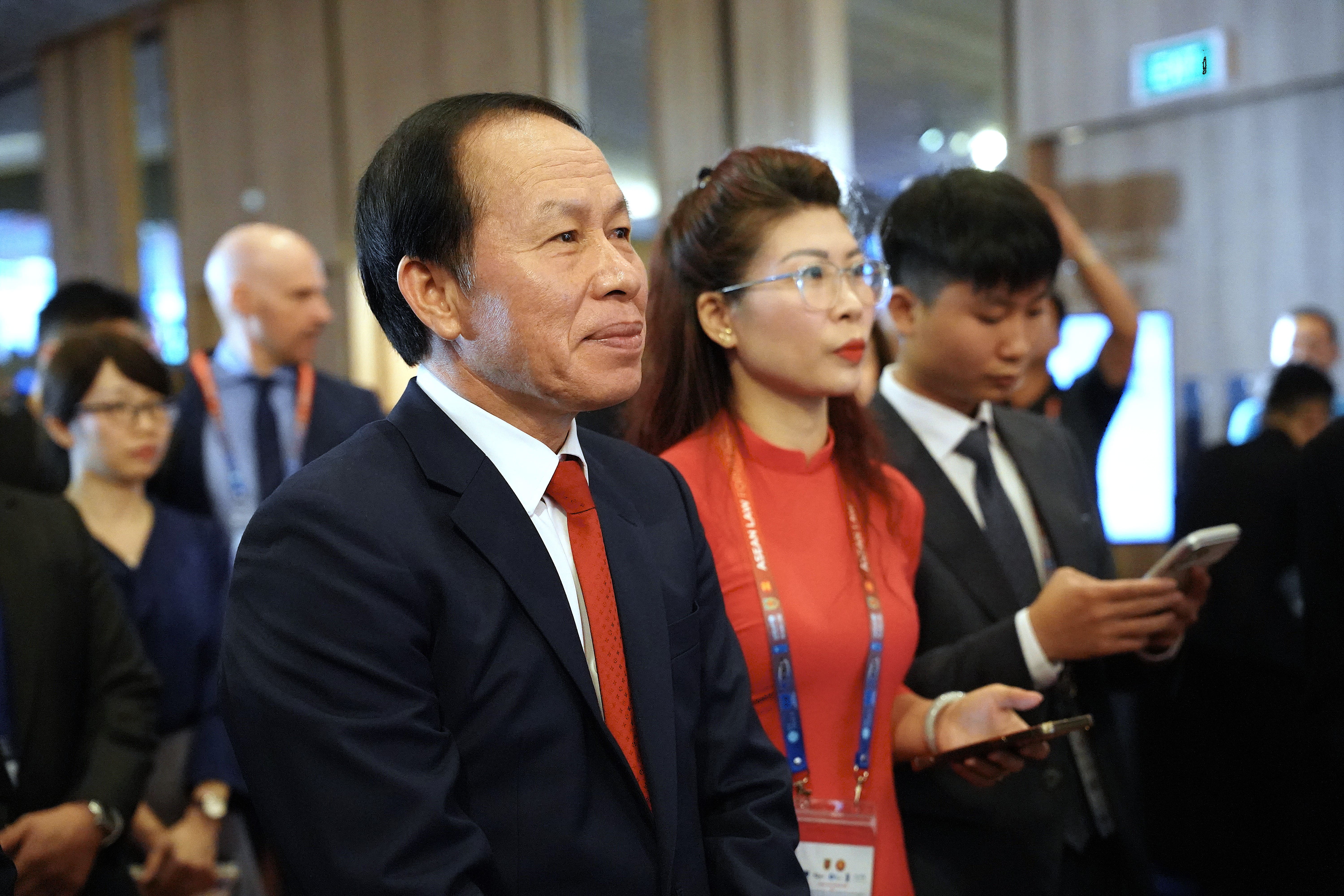 trien-lam-11