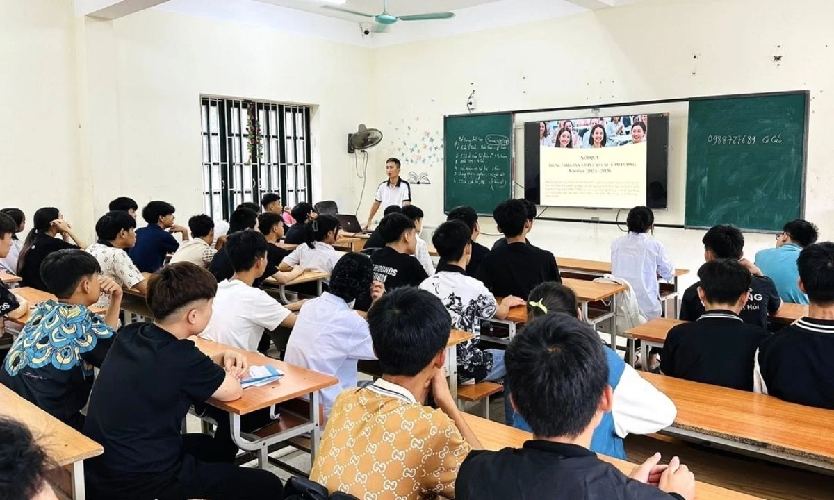 Giáo viên chủ nhiệm lớp giáo dục thường xuyên được giảm 4 tiết dạy mỗi tuần
