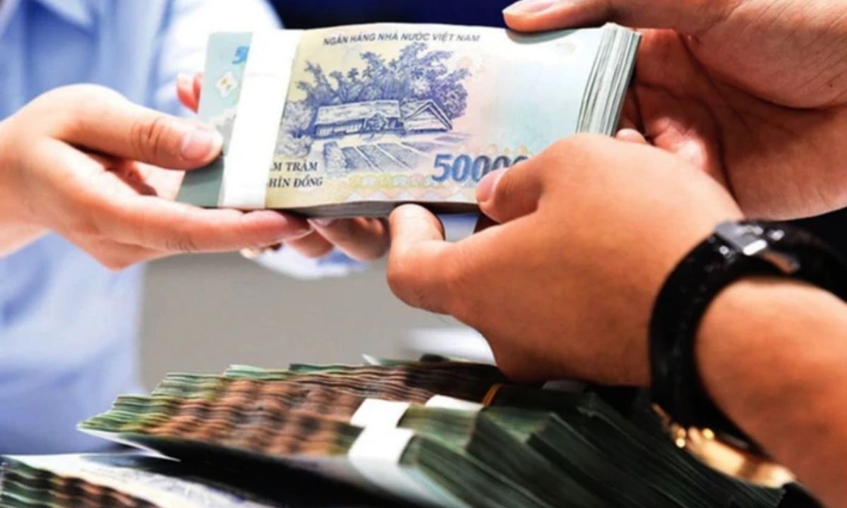 Cá nhân được tặng “Huân chương Sao vàng” được thưởng 46 lần mức lương cơ sở Cá nhân được tặng “Huân chương Sao vàng” được thưởng 46 lần mức lương cơ sở