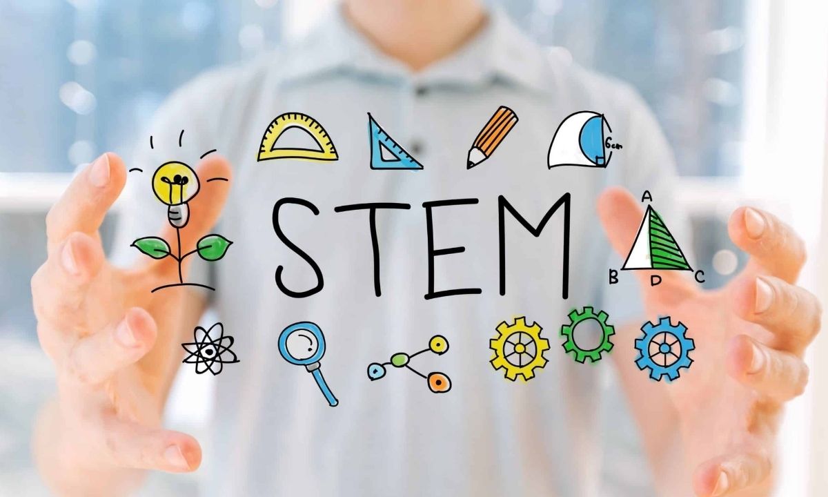 8 lĩnh vực đào tạo STEM trình độ tiến sĩ theo Quyết định 2843/QĐ-BGDĐT 8 lĩnh vực đào tạo STEM trình độ tiến sĩ theo Quyết định 2843/QĐ-BGDĐT