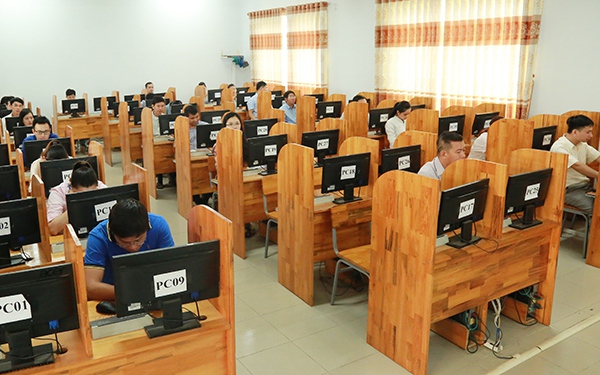 Thi tuyển viên chức gồm mấy vòng, thi những nội dung gì?